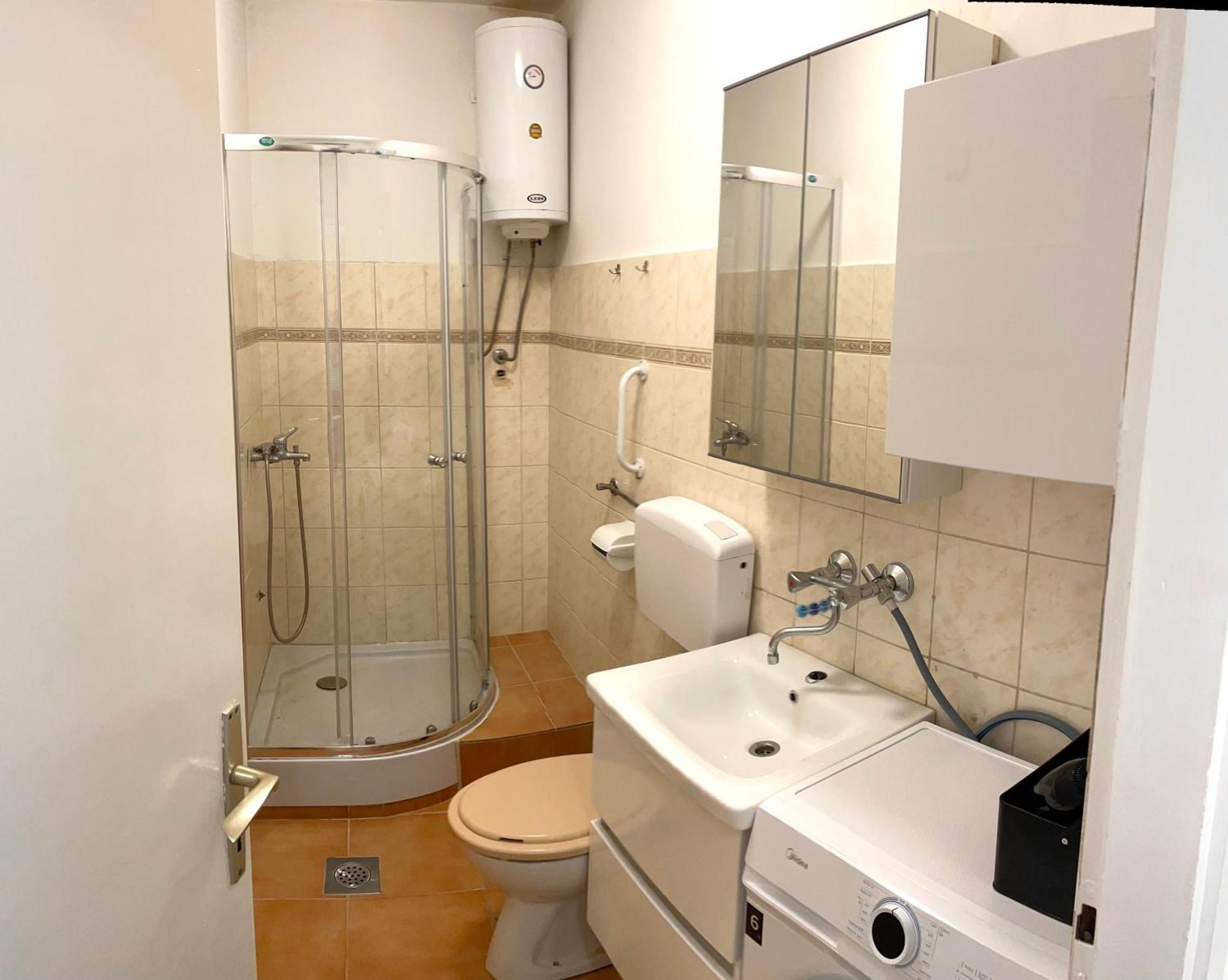 Apartments Derado Supetar Extérieur photo